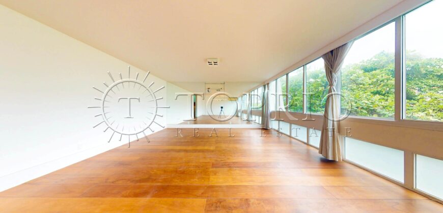 Cobertura Triplex Reformada de 415 m² em Ipanema – Rua Joana Angélica, Sol da Manhã