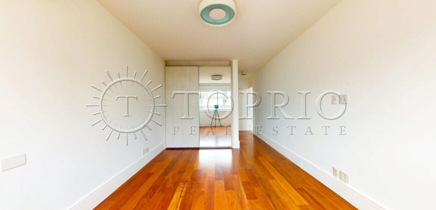 Cobertura Triplex Reformada de 415 m² em Ipanema – Rua Joana Angélica, Sol da Manhã