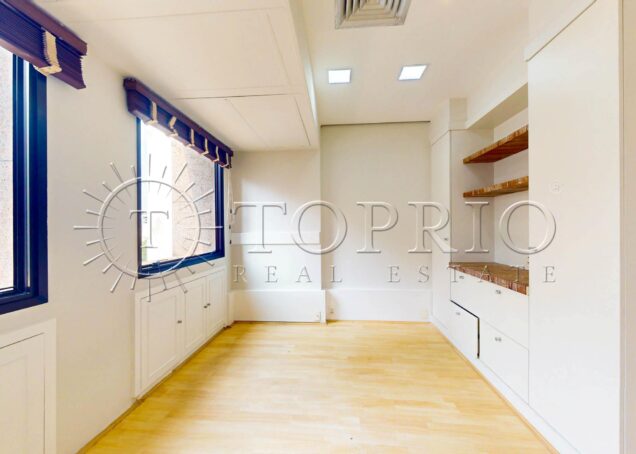 Sala Comercial de 43 m² no Centro Empresarial de Ipanema – Localização Privilegiada