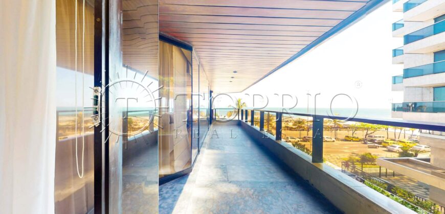 Apartamento de 260 m² na Avenida Delfim Moreira – Vista Frontal para o Mar do Leblon