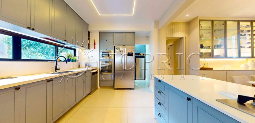 Cobertura Triplex de 455 m² na Rua Sambaíba – Vista para o Mar e o Morro Dois Irmãos