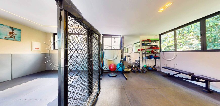 Cobertura Triplex de 455 m² na Rua Sambaíba – Vista para o Mar e o Morro Dois Irmãos