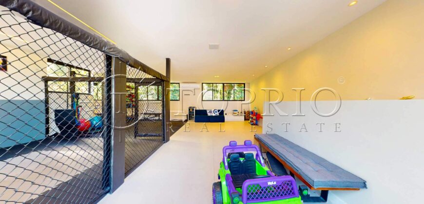 Cobertura Triplex de 455 m² na Rua Sambaíba – Vista para o Mar e o Morro Dois Irmãos