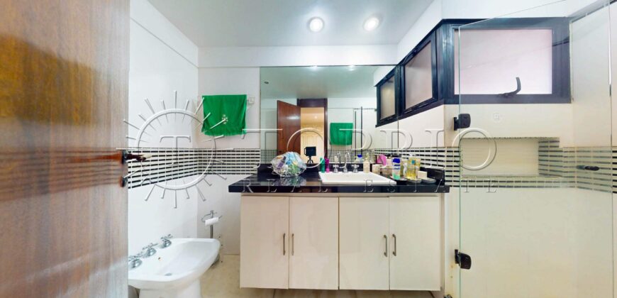 Apartamento de 260 m² na Avenida Delfim Moreira – Vista Frontal para o Mar do Leblon