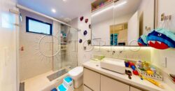 Cobertura Triplex de 455 m² na Rua Sambaíba – Vista para o Mar e o Morro Dois Irmãos