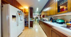 Apartamento de 260 m² na Avenida Delfim Moreira – Vista Frontal para o Mar do Leblon