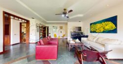 Apartamento de 301 m² no Leblon – Amplo, indevassável e próximo ao Jockey Clube