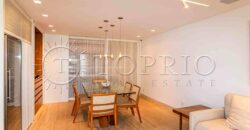 Apartamento de 212 m² na quadra da Praia do Leblon – Reformado e pronto para morar