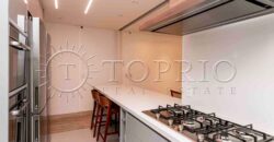 Apartamento de 212 m² na quadra da Praia do Leblon – Reformado e pronto para morar