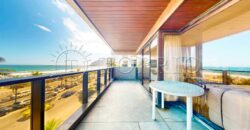 Apartamento de 260 m² na Avenida Delfim Moreira – Vista Frontal para o Mar do Leblon