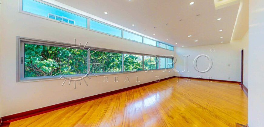 Apartamento de 138 m em Ipanema – Sol da manhã e vista para a Praça Nossa Senhora da Paz