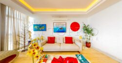 Cobertura Duplex de 376 m² com Vista Frontal para o Mar no Leblon