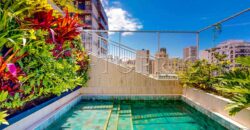 Cobertura Triplex de 430 m² Super Reformada no Leblon