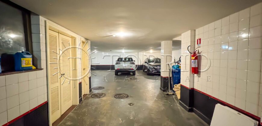 Cobertura Duplex de 376 m² com Vista Frontal para o Mar no Leblon