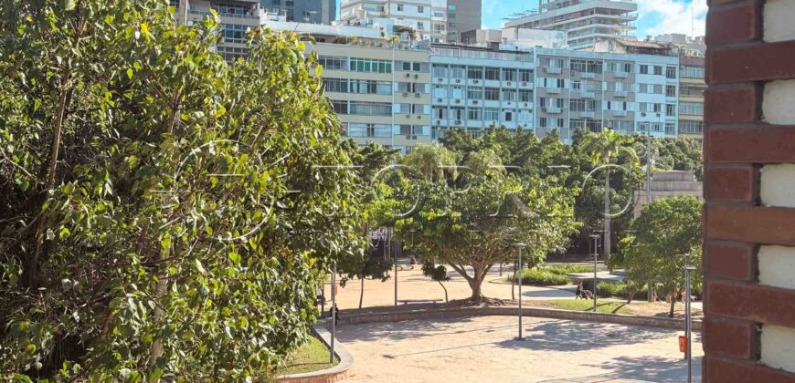 Apartamento de 138 m em Ipanema – Sol da manhã e vista para a Praça Nossa Senhora da Paz