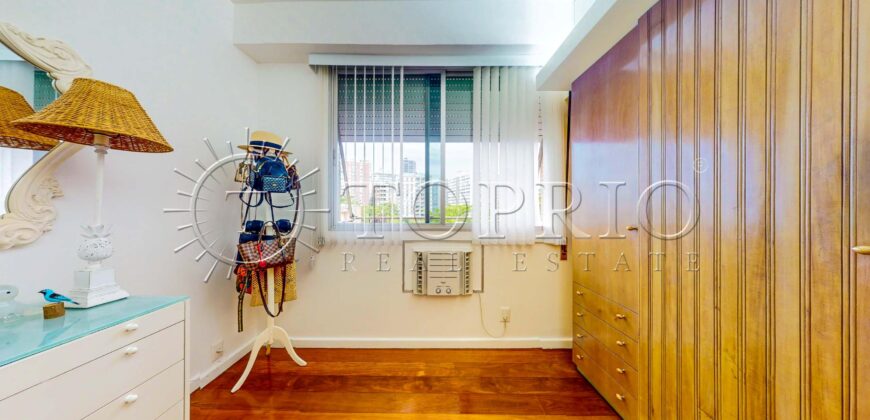 Apartamento de 134 m² reformado e silencioso em Ipanema