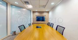 Sala comercial reformada, com 139 m², localizada no melhor Centro Empresarial de Botafogo.