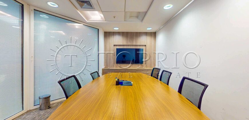 Sala comercial reformada, com 139 m², localizada no melhor Centro Empresarial de Botafogo.