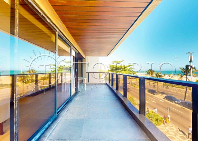 Apartamento de 260 m² na Avenida Delfim Moreira – Vista Frontal para o Mar do Leblon