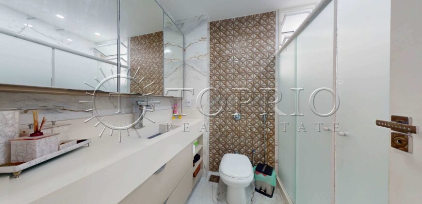 Apartamento Reformado de 182 m² em Copacabana – Vista para o Mar e Cristo Redentor