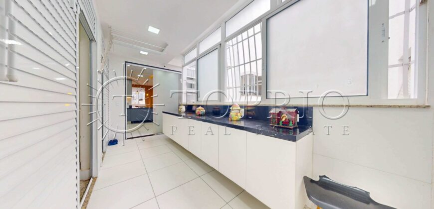 Apartamento Reformado de 182 m² em Copacabana – Vista para o Mar e Cristo Redentor