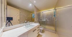 Apartamento de 370 m² reformado à venda na Avenida Atlântica, Copacabana, com vista para o mar e 2 vagas