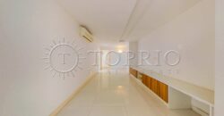 Apartamento de 370 m² reformado à venda na Avenida Atlântica, Copacabana, com vista para o mar e 2 vagas