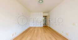 Apartamento de 370 m² reformado à venda na Avenida Atlântica, Copacabana, com vista para o mar e 2 vagas