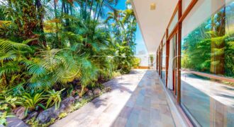 Casa triplex de 691 m² em condomínio fechado no Jardim Pernambuco
