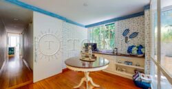 Casa triplex de 691 m² em condomínio fechado no Jardim Pernambuco