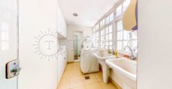 Casa triplex de 691 m² em condomínio fechado no Jardim Pernambuco