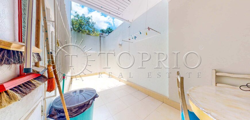 Casa triplex de 691 m² em condomínio fechado no Jardim Pernambuco