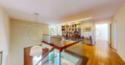 Casa triplex de 691 m² em condomínio fechado no Jardim Pernambuco