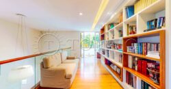 Casa triplex de 691 m² em condomínio fechado no Jardim Pernambuco