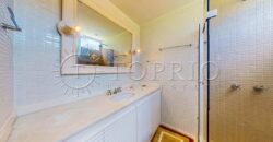 Casa triplex de 691 m² em condomínio fechado no Jardim Pernambuco