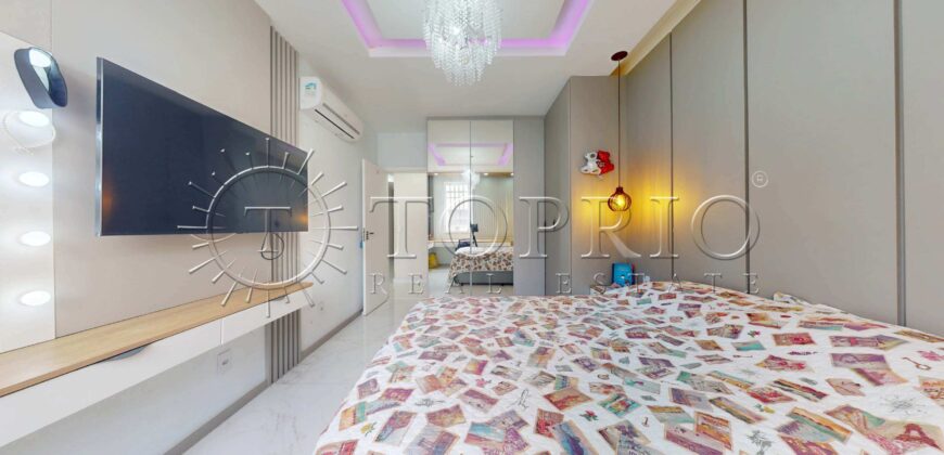 Apartamento Reformado de 182 m² em Copacabana – Vista para o Mar e Cristo Redentor