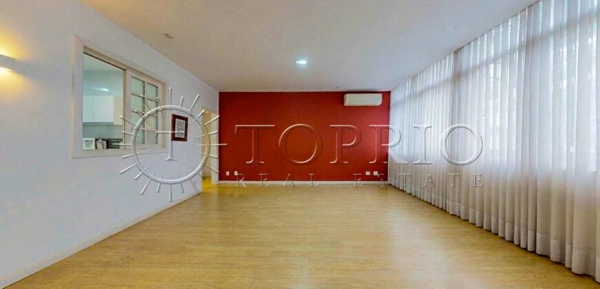 Apartamento de 130 m² à venda no quadrilátero do charme em Ipanema