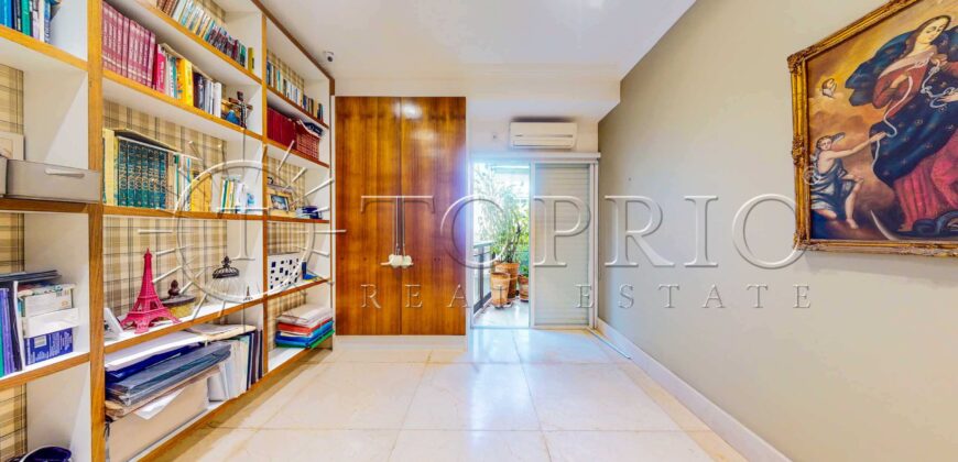Apartamento de alto padrão de 240 m² no Leblon com 4 quartos e varanda