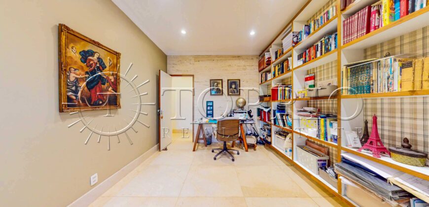 Apartamento de alto padrão de 240 m² no Leblon com 4 quartos e varanda