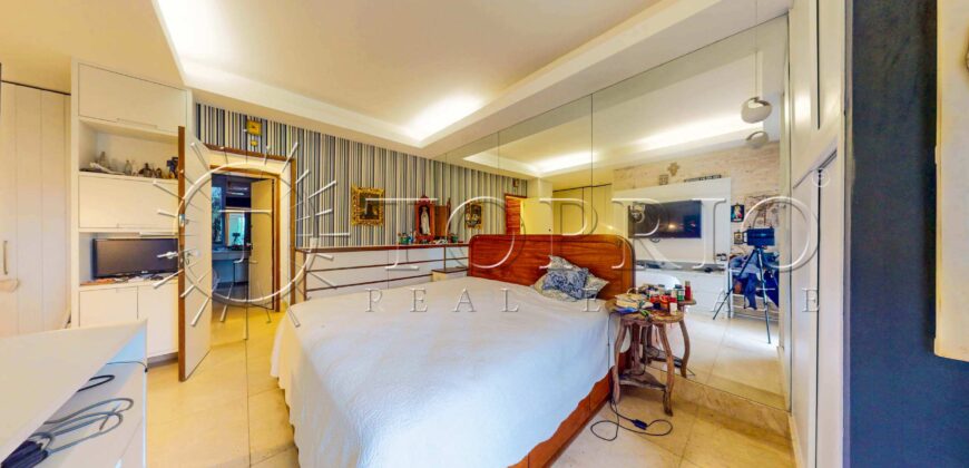 Apartamento de alto padrão de 240 m² no Leblon com 4 quartos e varanda