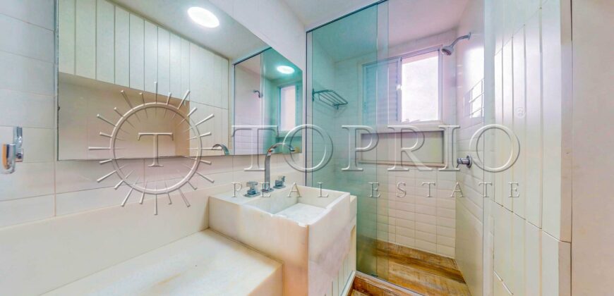 Apartamento de alto padrão de 240 m² no Leblon com 4 quartos e varanda