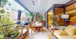 Apartamento de alto padrão de 240 m² no Leblon com 4 quartos e varanda