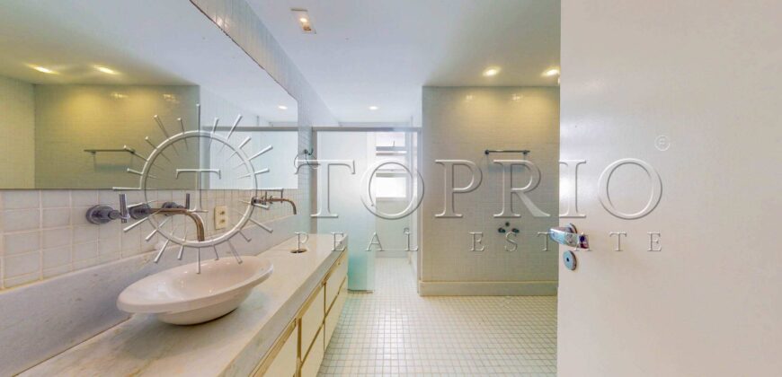 Apartamento 266m² à venda no Leblon com 4 quartos, planta circular e 2 vagas