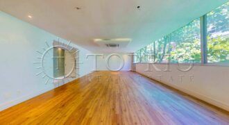 Apartamento 266m² à venda no Leblon com 4 quartos, planta circular e 2 vagas