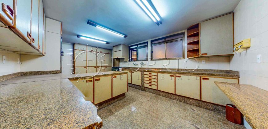 Apartamento no Leblon com 270m², 3 vagas, vista para o mar e Cristo Redentor – alto potencial de valorização