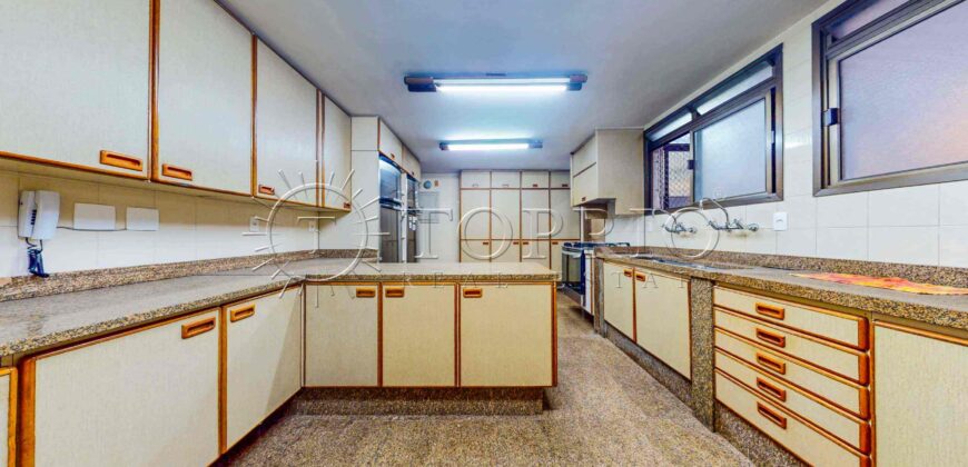 Apartamento no Leblon com 270m², 3 vagas, vista para o mar e Cristo Redentor – alto potencial de valorização