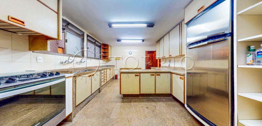 Apartamento no Leblon com 270m², 3 vagas, vista para o mar e Cristo Redentor – alto potencial de valorização