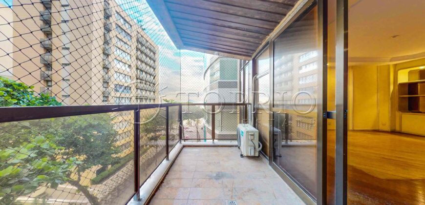 Apartamento no Leblon com 270m², 3 vagas, vista para o mar e Cristo Redentor – alto potencial de valorização
