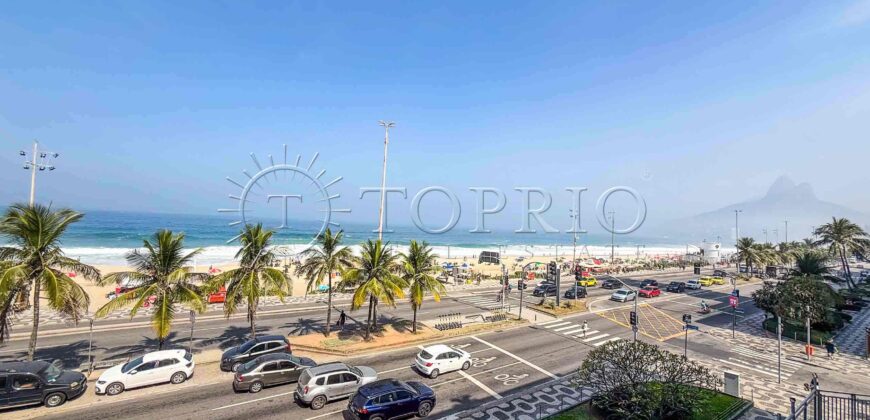 Apartamento de 488 m² à venda em frente à Praia de Ipanema na Vieira Souto
