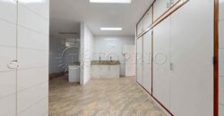 Casa Pentaplex de 558m² no Jardim Botânico com Vista para o Cristo Redentor e Elevador Privativo